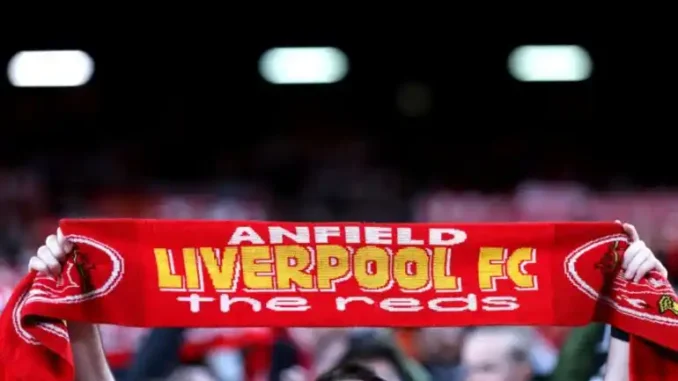 liverpool-scarf-anfield-770x484